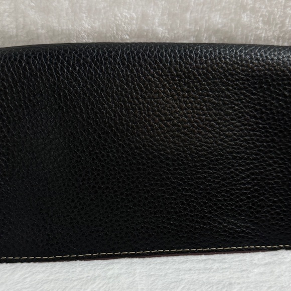 Dooney & Bourke Black Leather Wristlet 🔷🔹STElALERS 🔸🔶